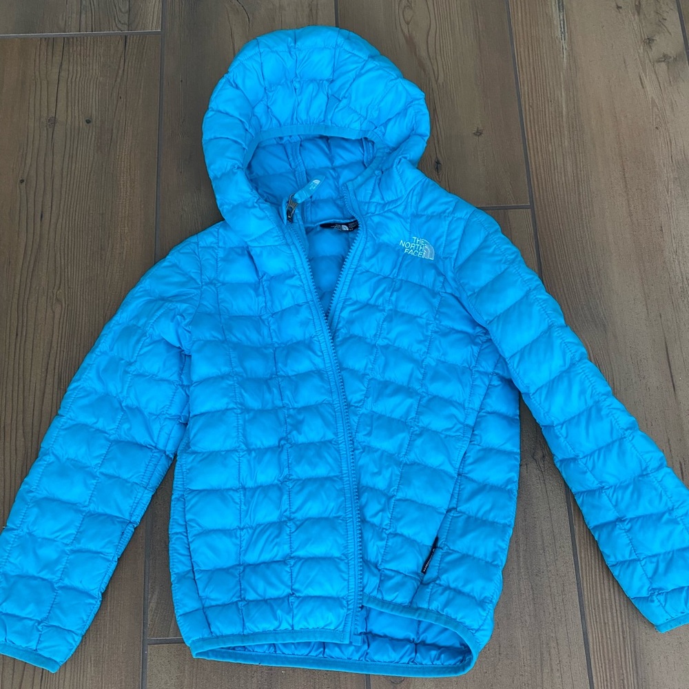 Girls The North Face Jacket in great condition